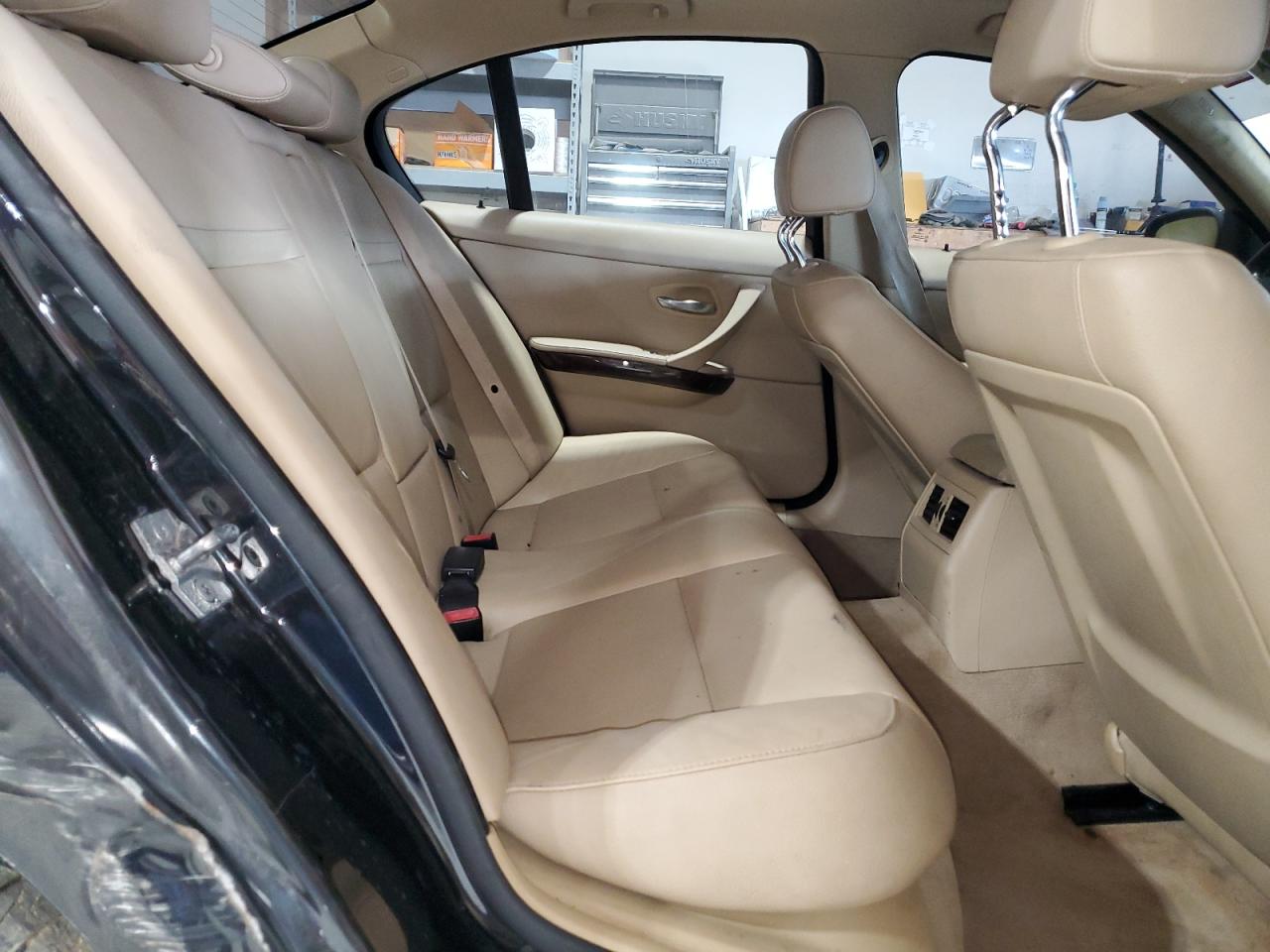BMW 328 2010 — 11