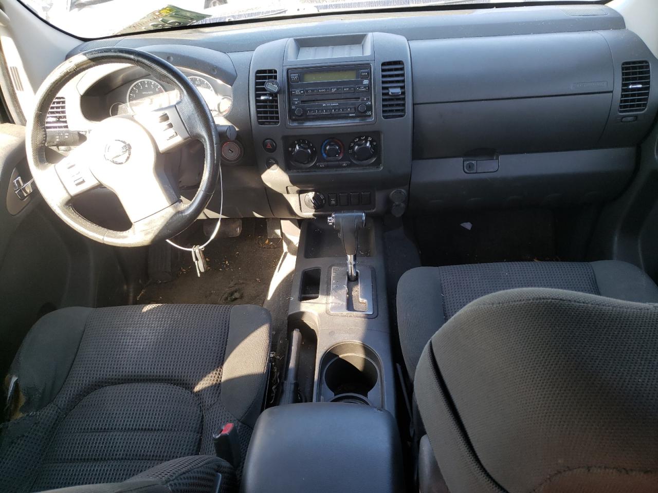 NISSAN FRONTIER 2006 — 9