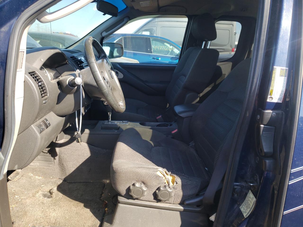 NISSAN FRONTIER 2006 — 8