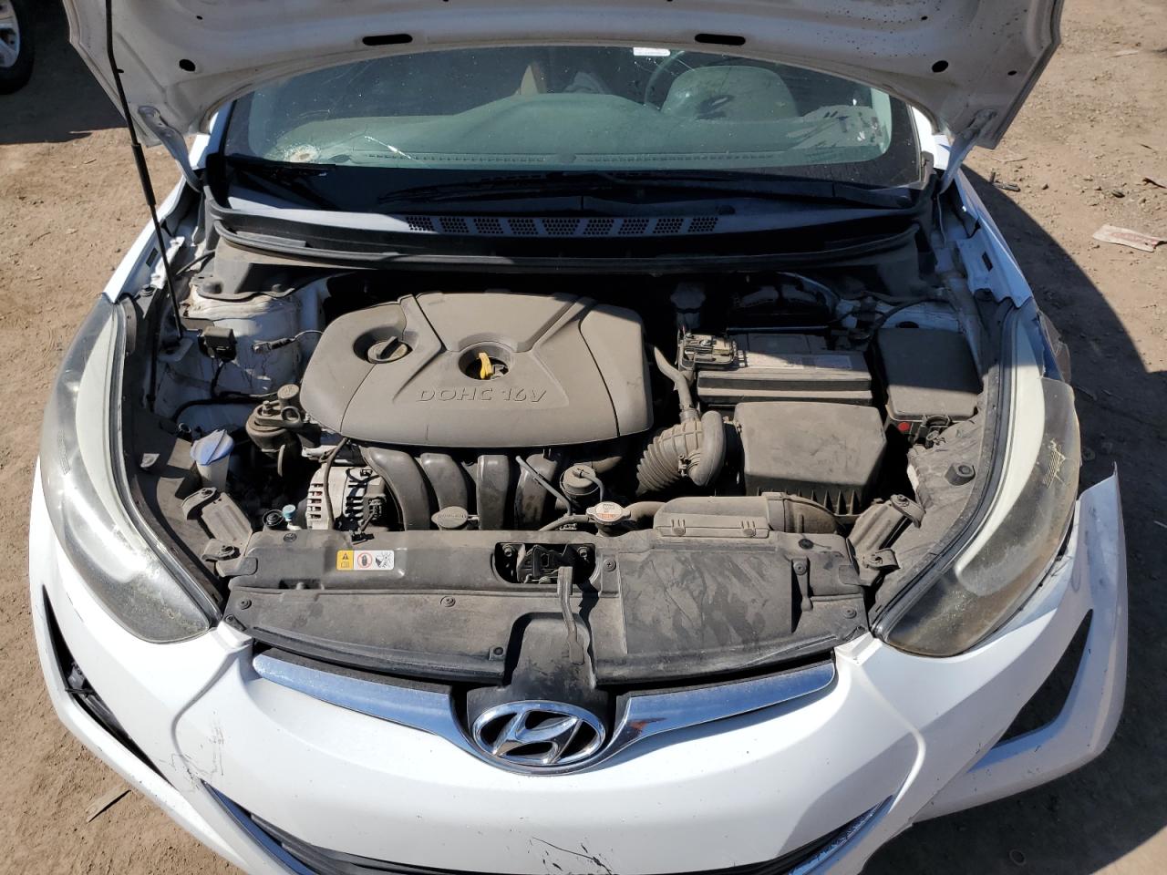HYUNDAI ELANTRA 2016 — 12