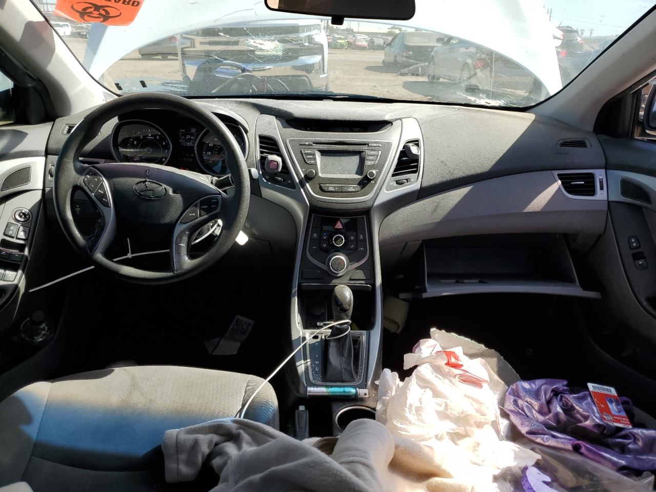 HYUNDAI ELANTRA 2016 — 9