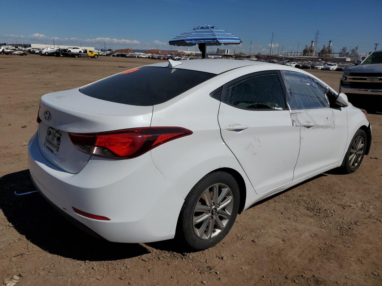 HYUNDAI ELANTRA 2016 — 4