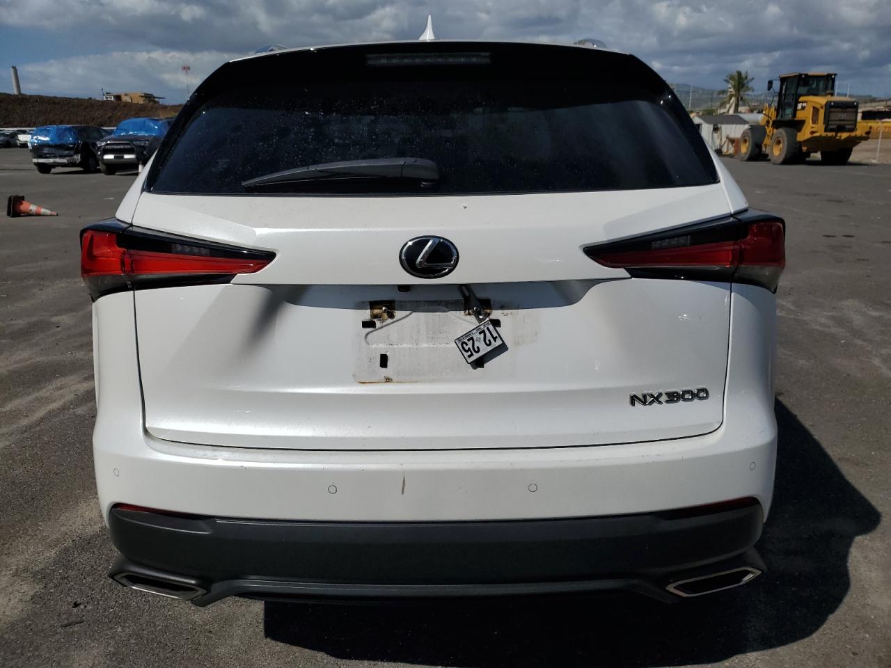 LEXUS NX 2020 — 7