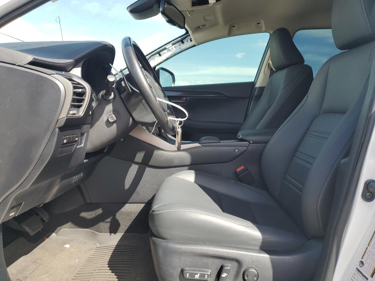 LEXUS NX 2020 — 8