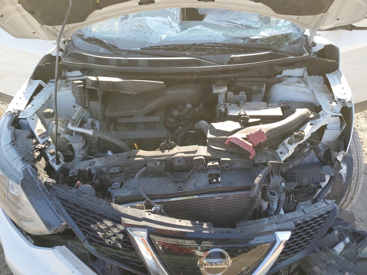 NISSAN ROGUE SPORT 2018 — 12