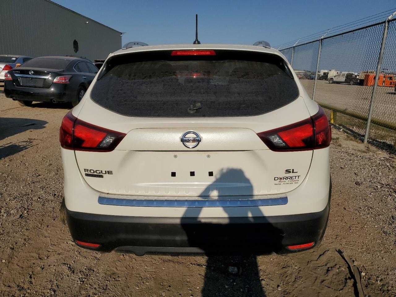NISSAN ROGUE SPORT 2018 — 7
