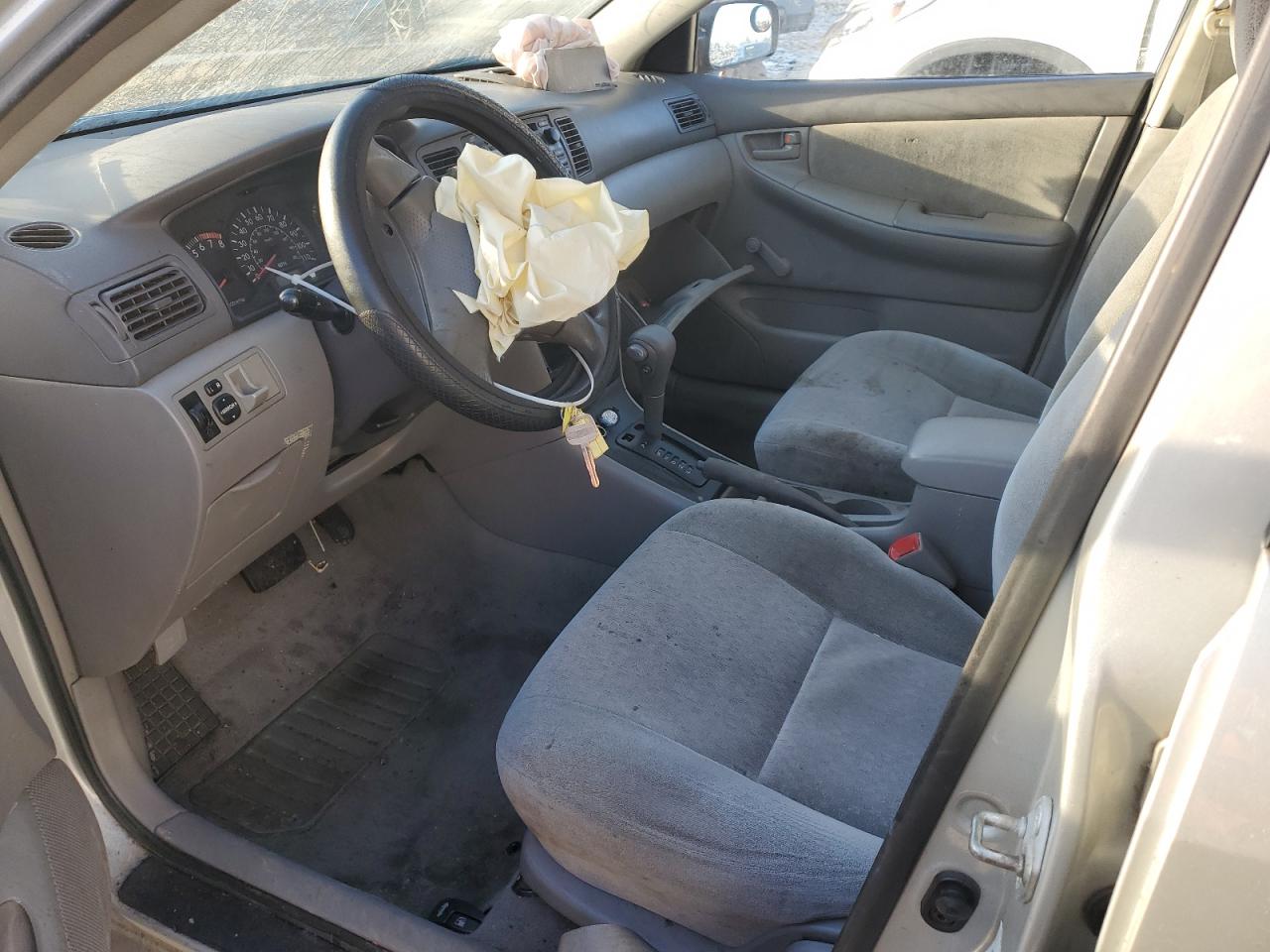 TOYOTA COR L/LE/L 2004 — 8
