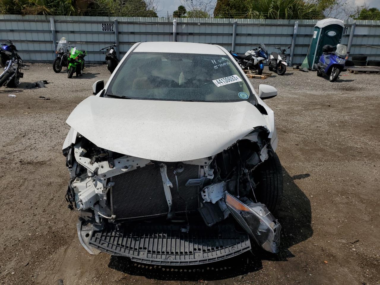 Toyota Corolla 2016 — 5