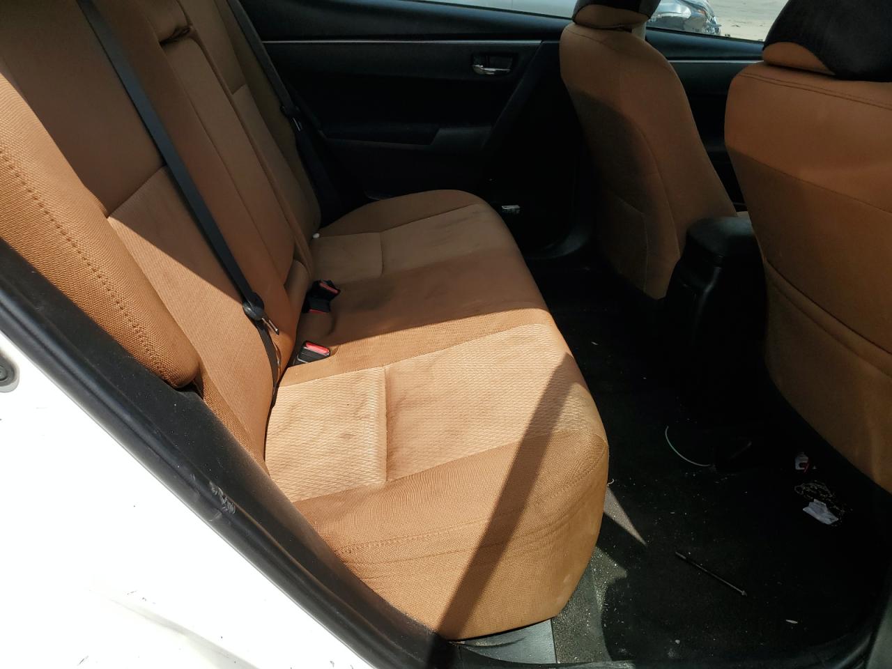 Toyota Corolla 2016 — 10