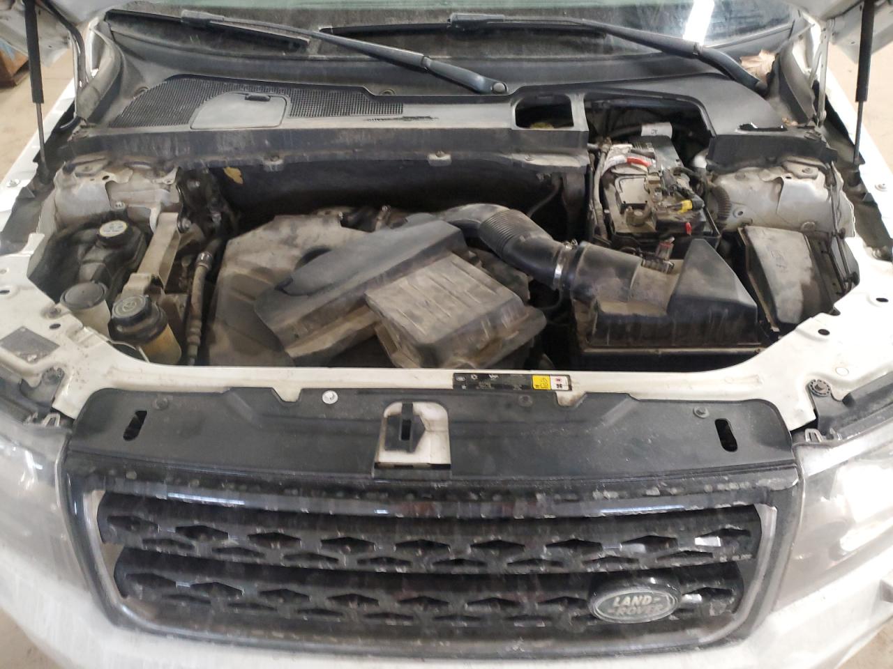 LAND ROVER LR2 2014 — 13