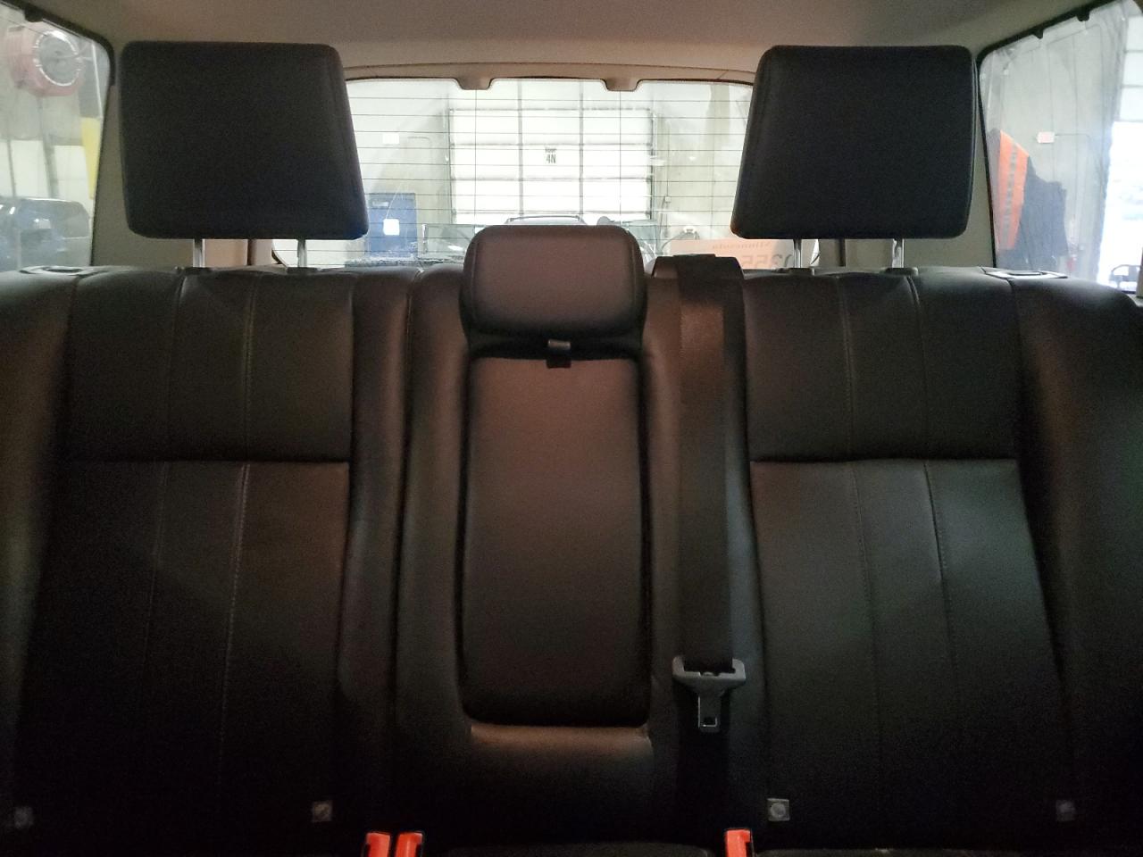 LAND ROVER LR2 2014 — 11