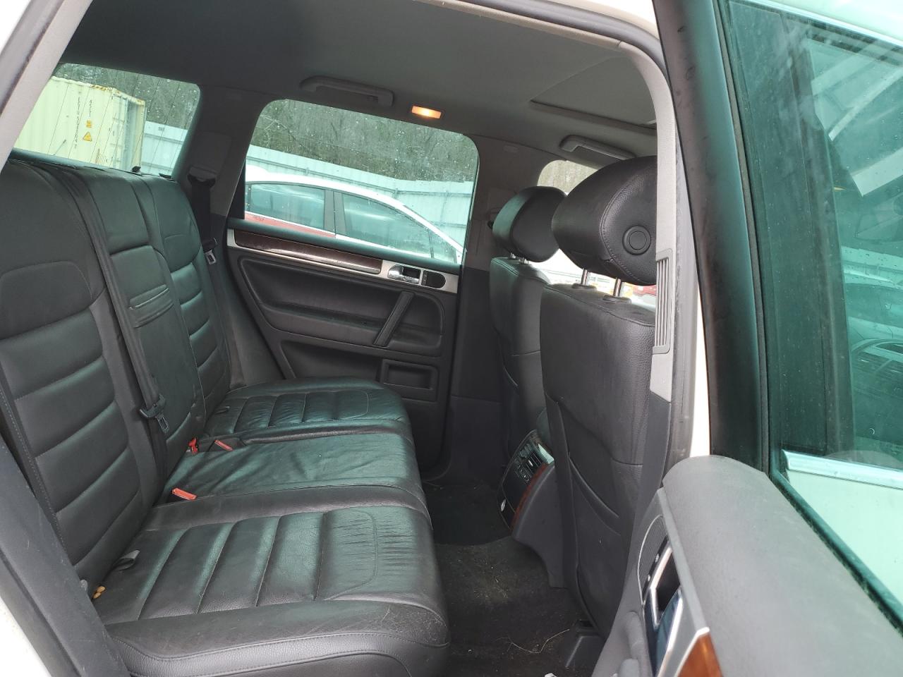VOLKSWAGEN TOUAREG 2 2009 — 12