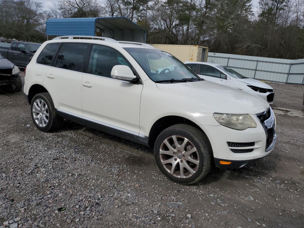 2009 VOLKSWAGEN TOUAREG 2 V6 TDI