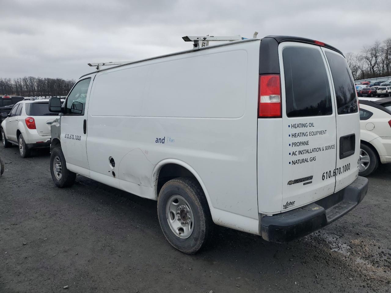 CHEVROLET EXPRESS G2500 2016 — 3