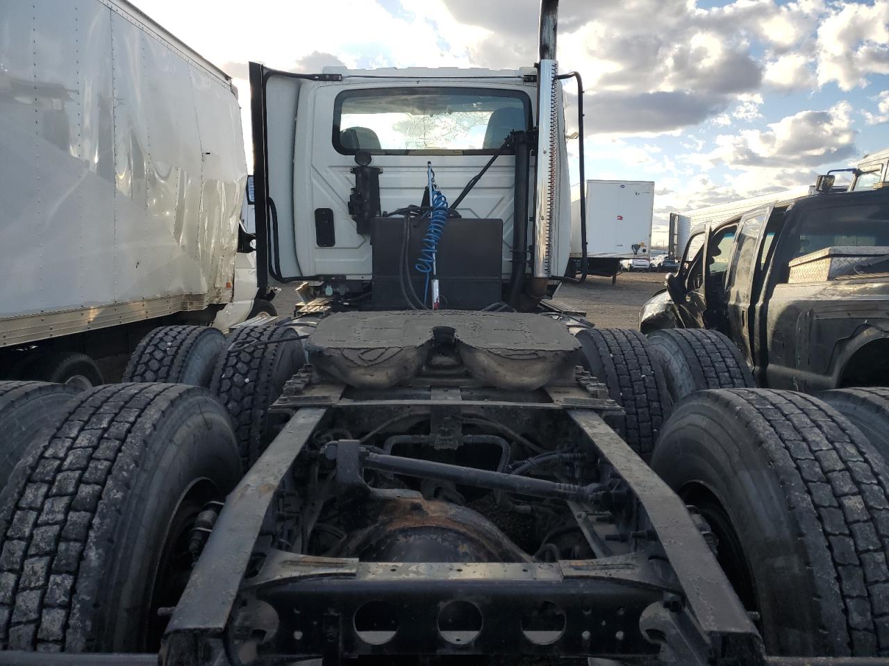 INTERNATIONAL PROSTAR 2017 — 7