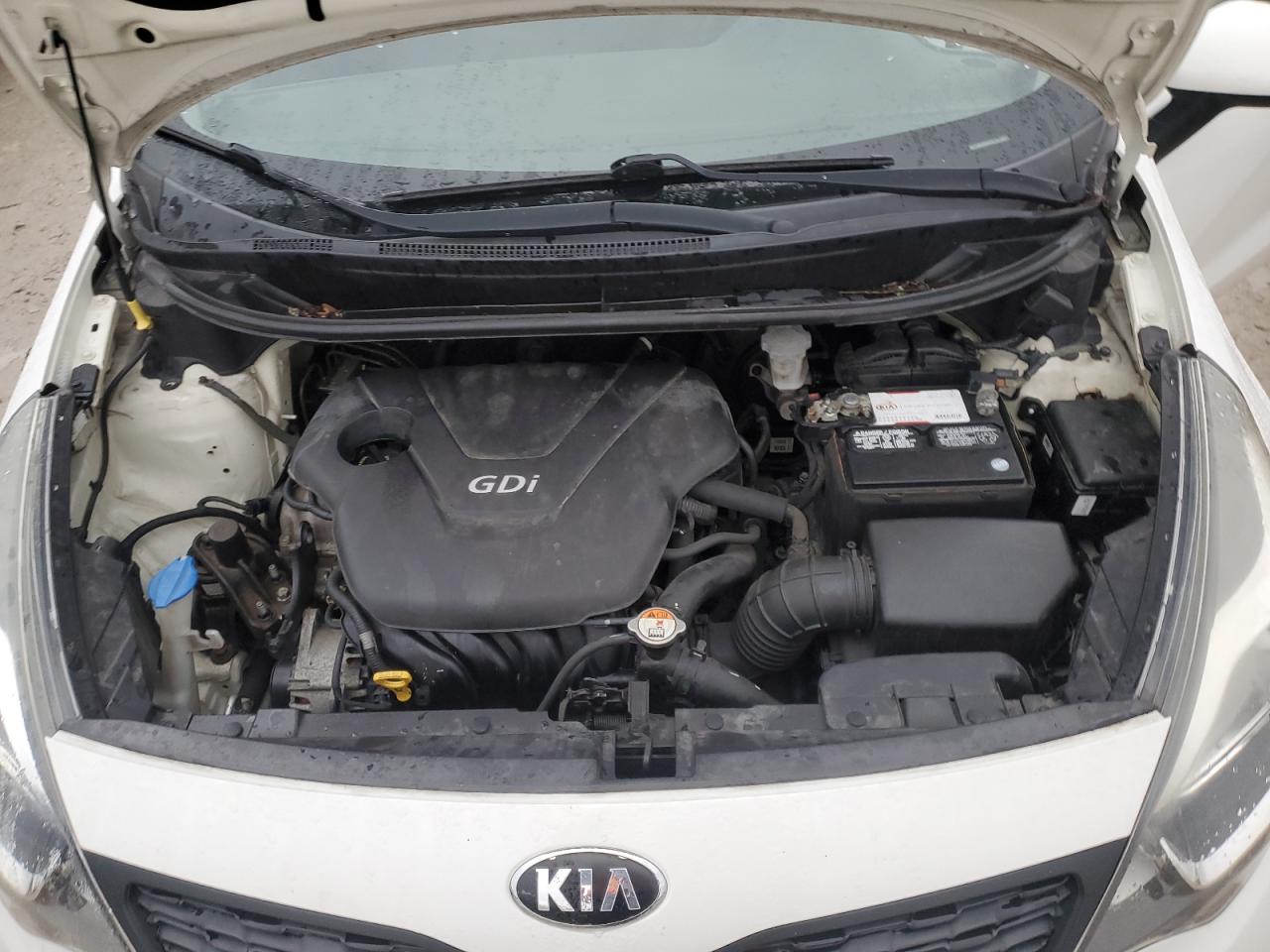 KIA RIO 2013 — 12