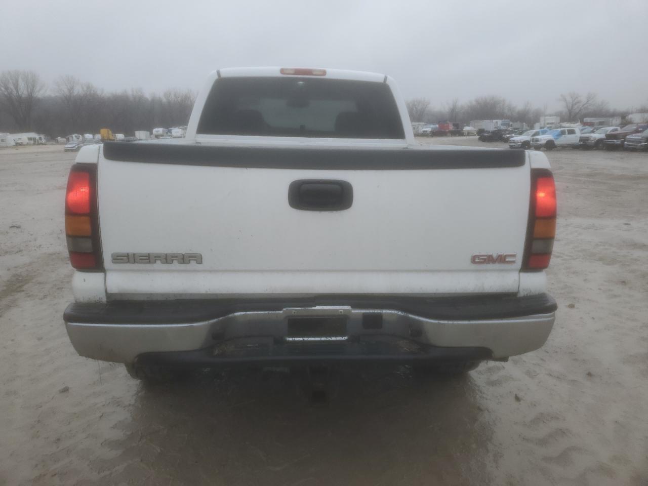 GMC SIERRA 2005 — 7