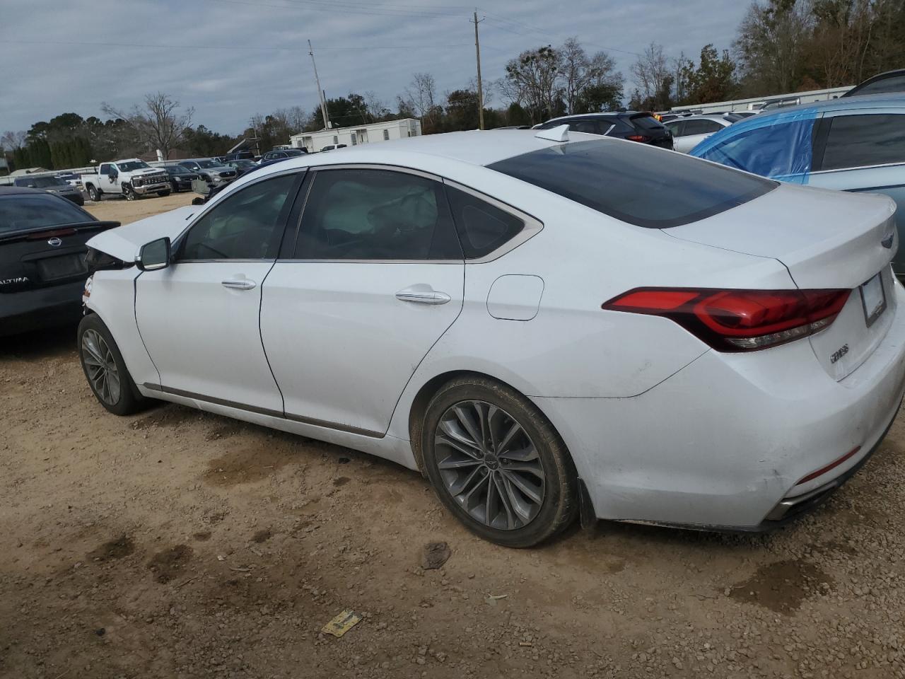 HYUNDAI GENESIS 2015 — 3