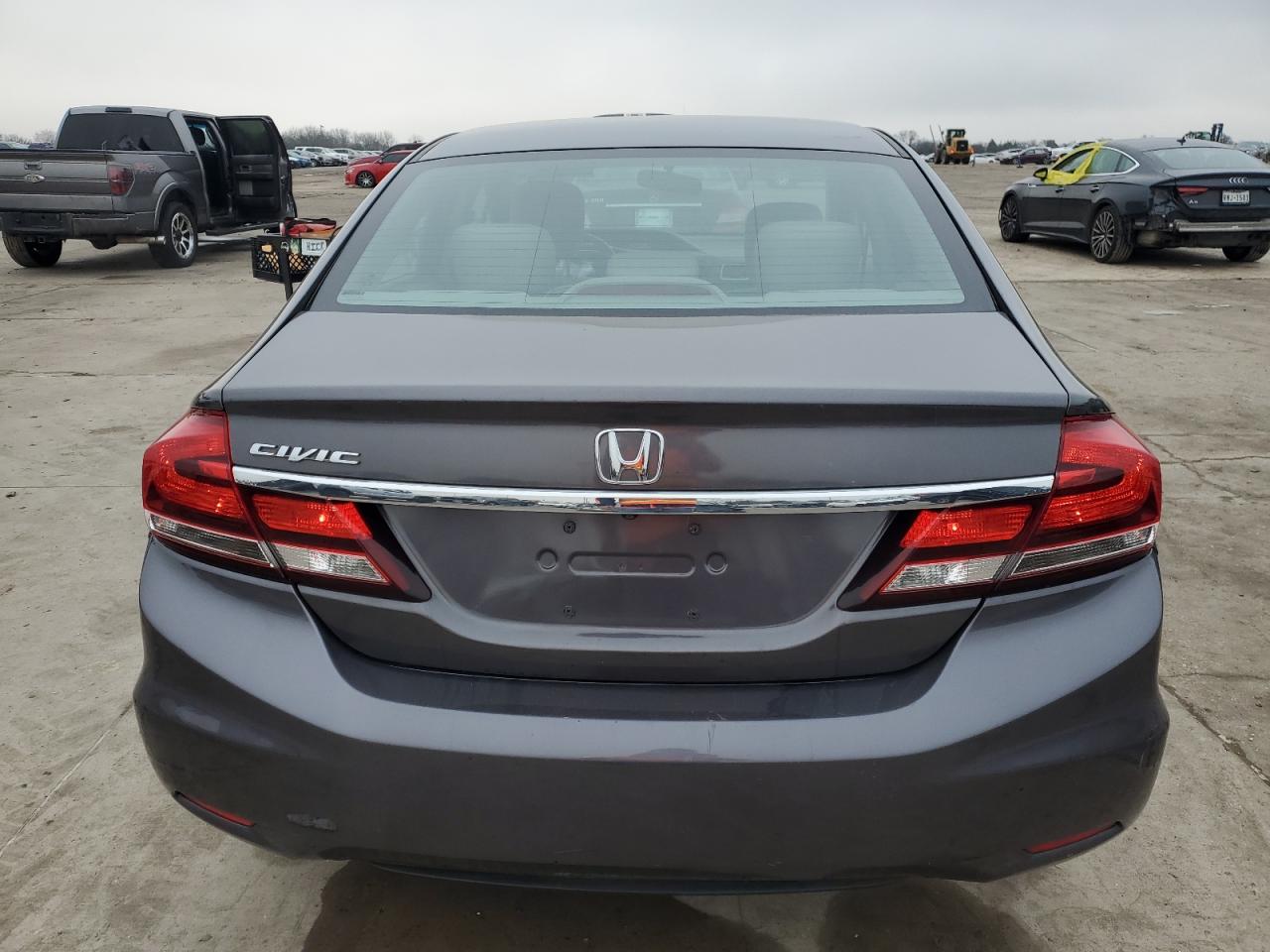 HONDA CIVIC 2015 — 7