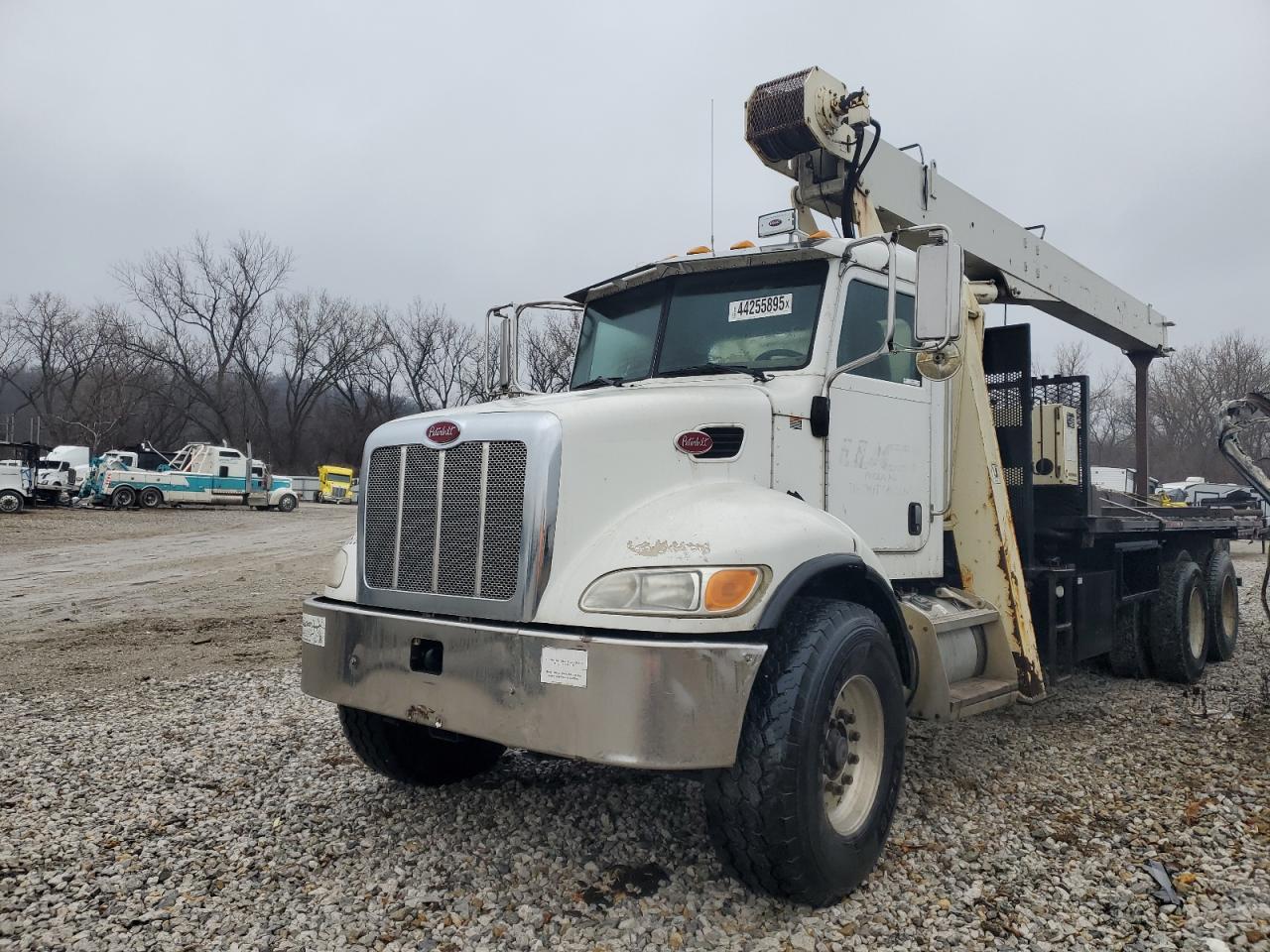 PETERBILT 335 2006 — 3