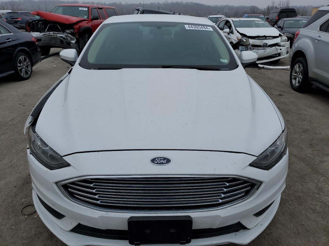 FORD FUSION 2018 — 6