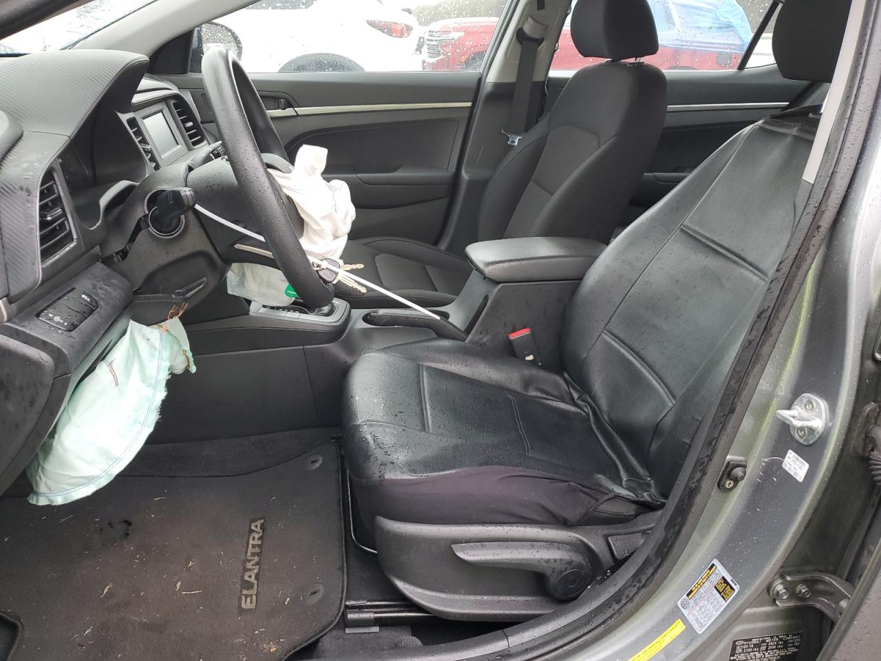 HYUNDAI ELANTRA 2019 — 8