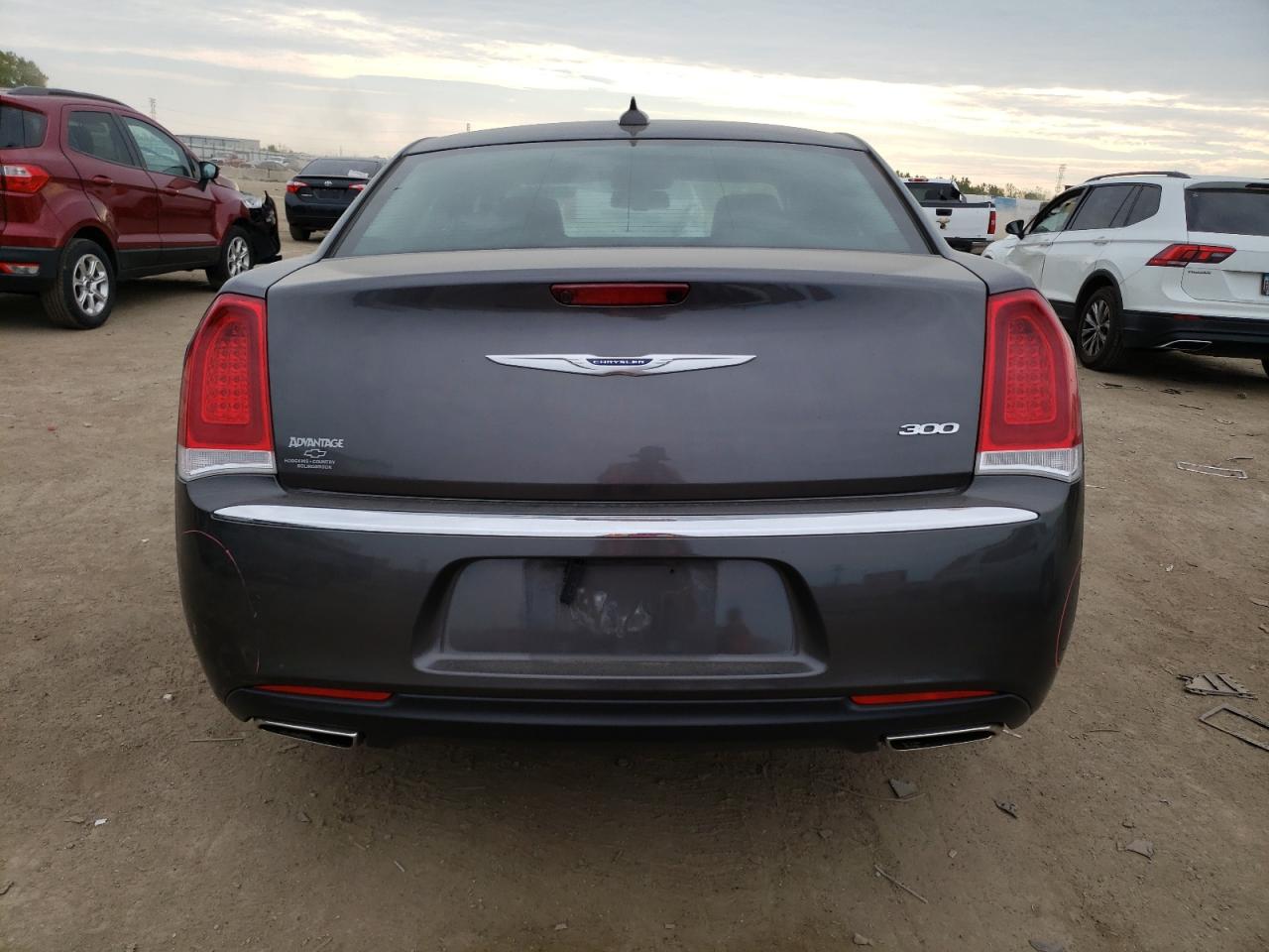 CHRYSLER 300 2019 — 7
