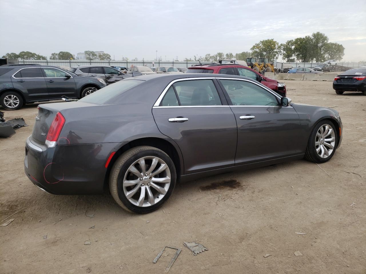 CHRYSLER 300 2019 — 4