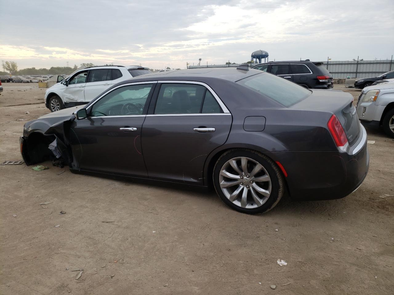 CHRYSLER 300 2019 — 3