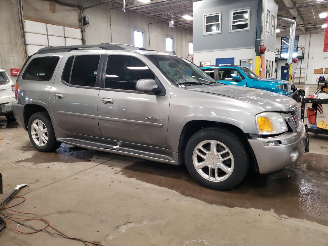 2006 GMC ENVOY DENALI XL