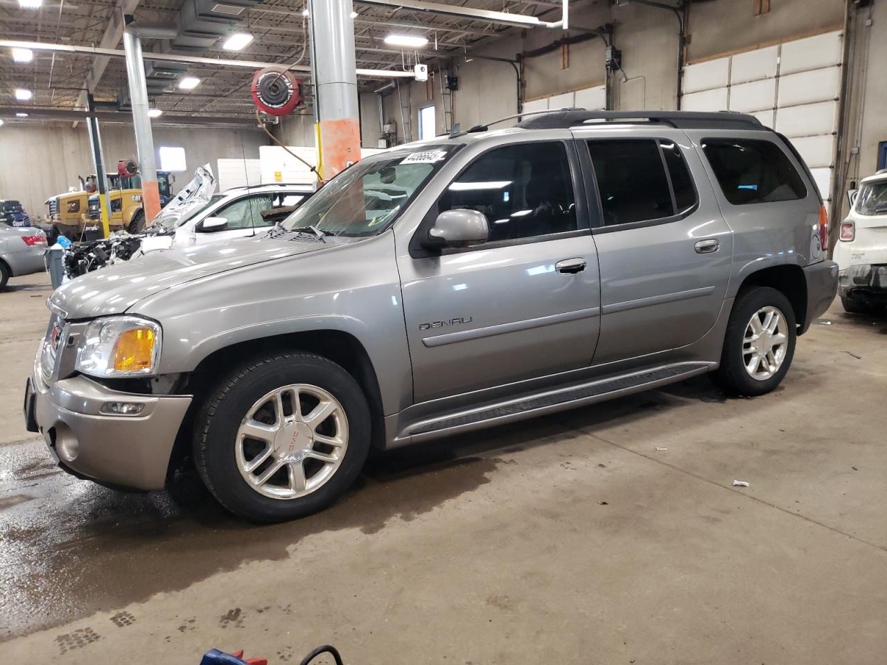 2006 GMC ENVOY DENALI XL