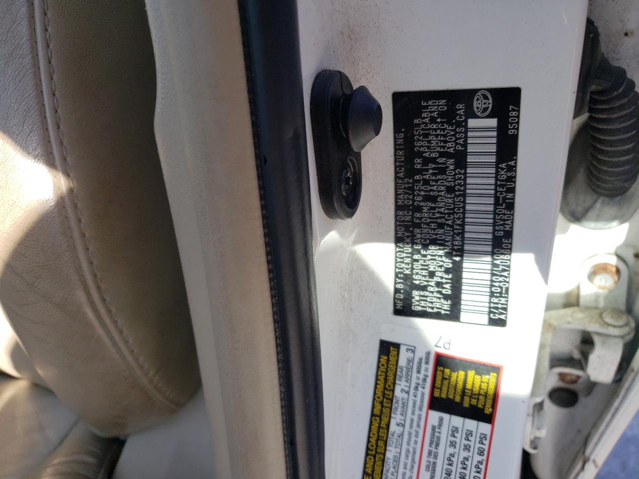 TOYOTA CAMRY 2012 — 14