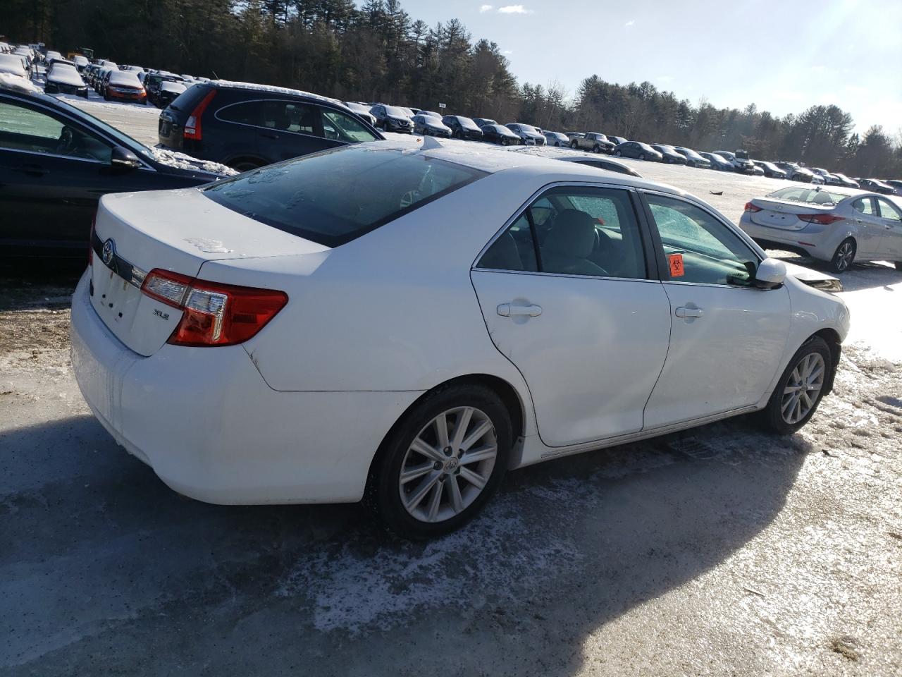 TOYOTA CAMRY 2012 — 4