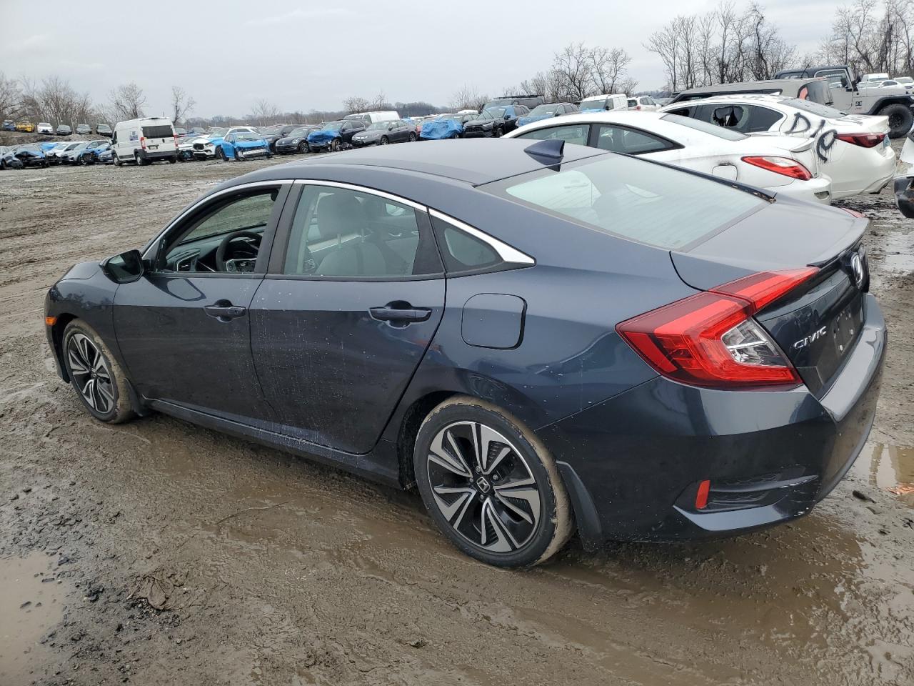 HONDA CIVIC 2017 — 3