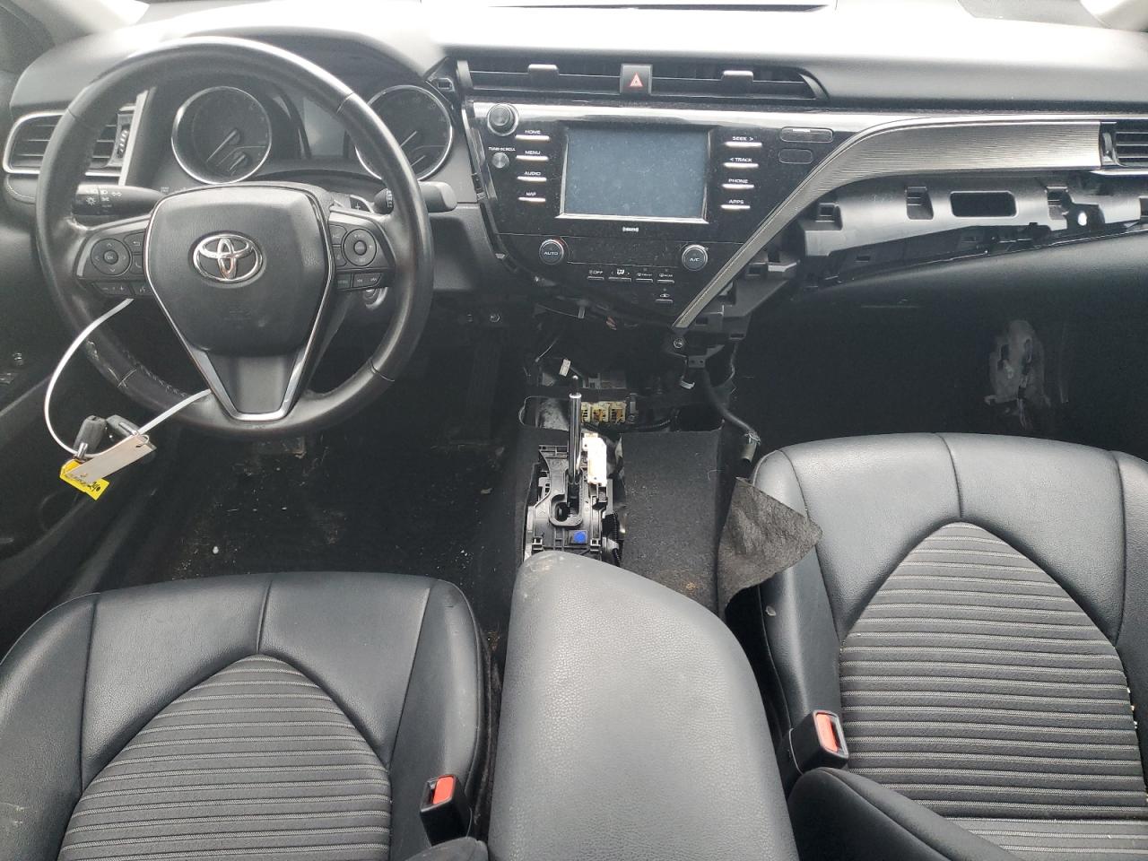TOYOTA CAMRY 2020 — 9