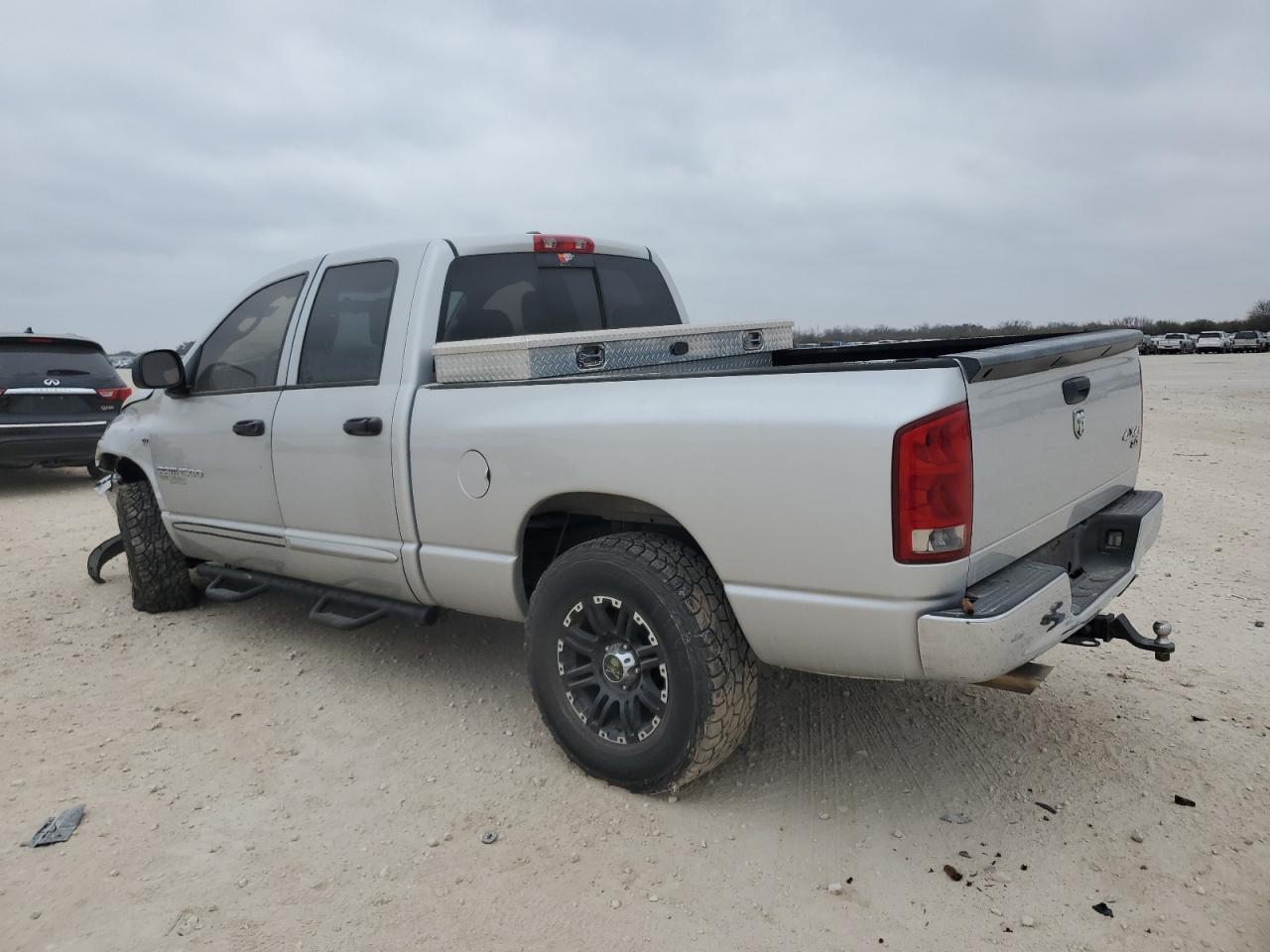 DODGE RAM 1500 2006 — 3