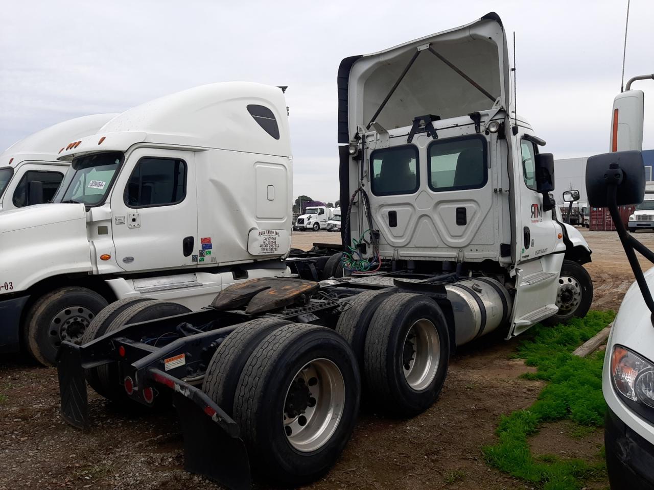 2016 FREIGHTLINER CASCADIA 125