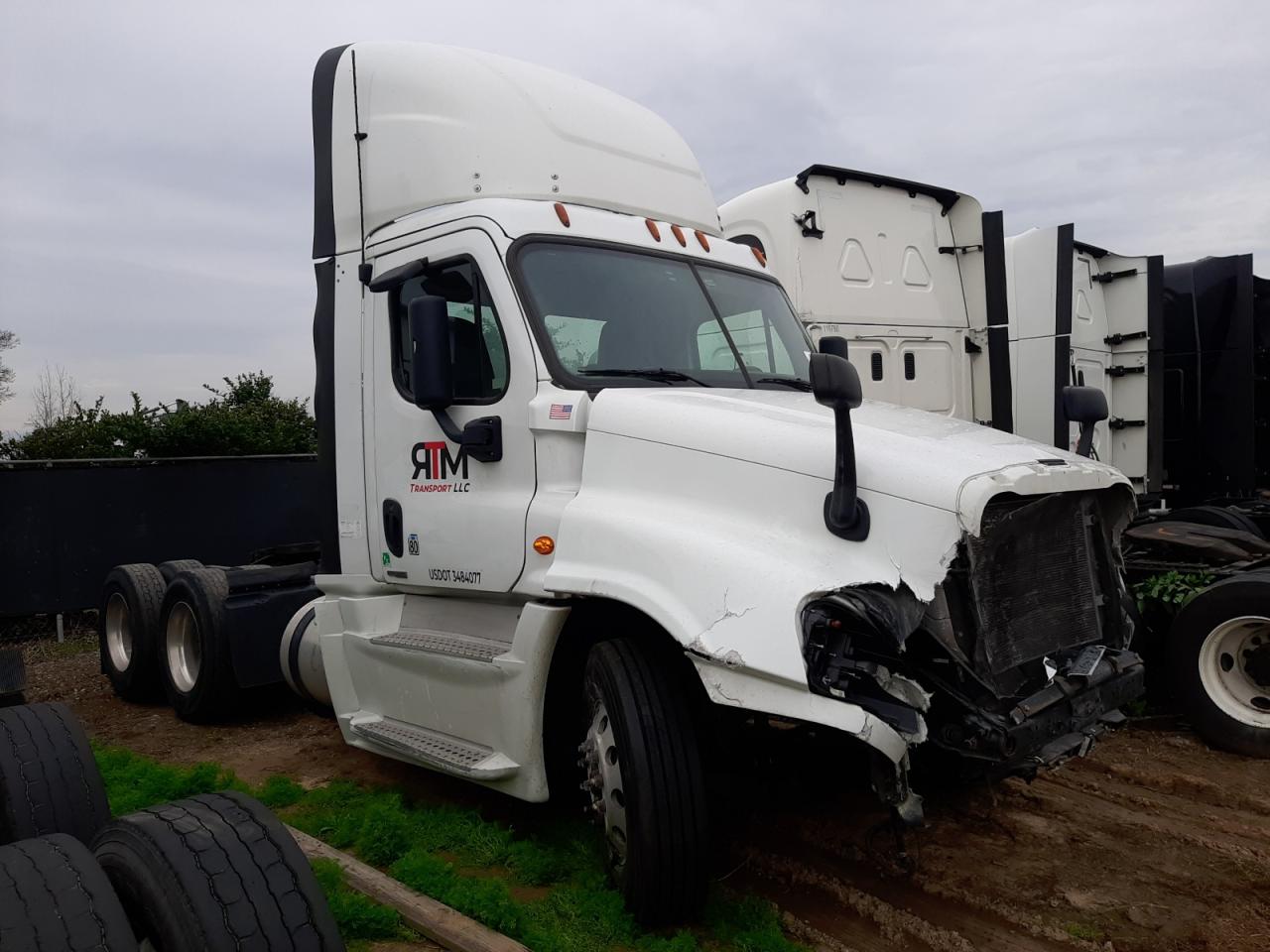 2016 FREIGHTLINER CASCADIA 125