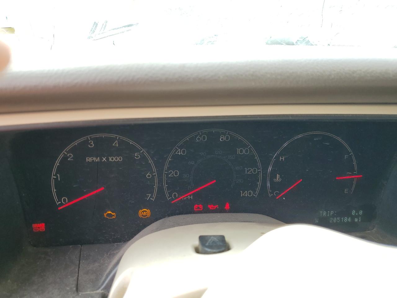 LINCOLN NAVIGATOR 2004 — 10