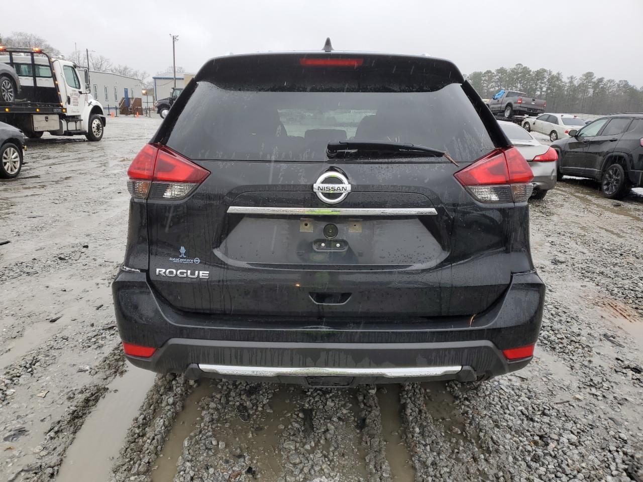 NISSAN ROGUE 2017 — 7
