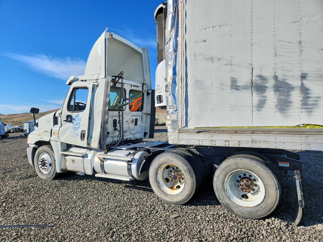 FREIGHTLINER CASCADIA 2013 — 4