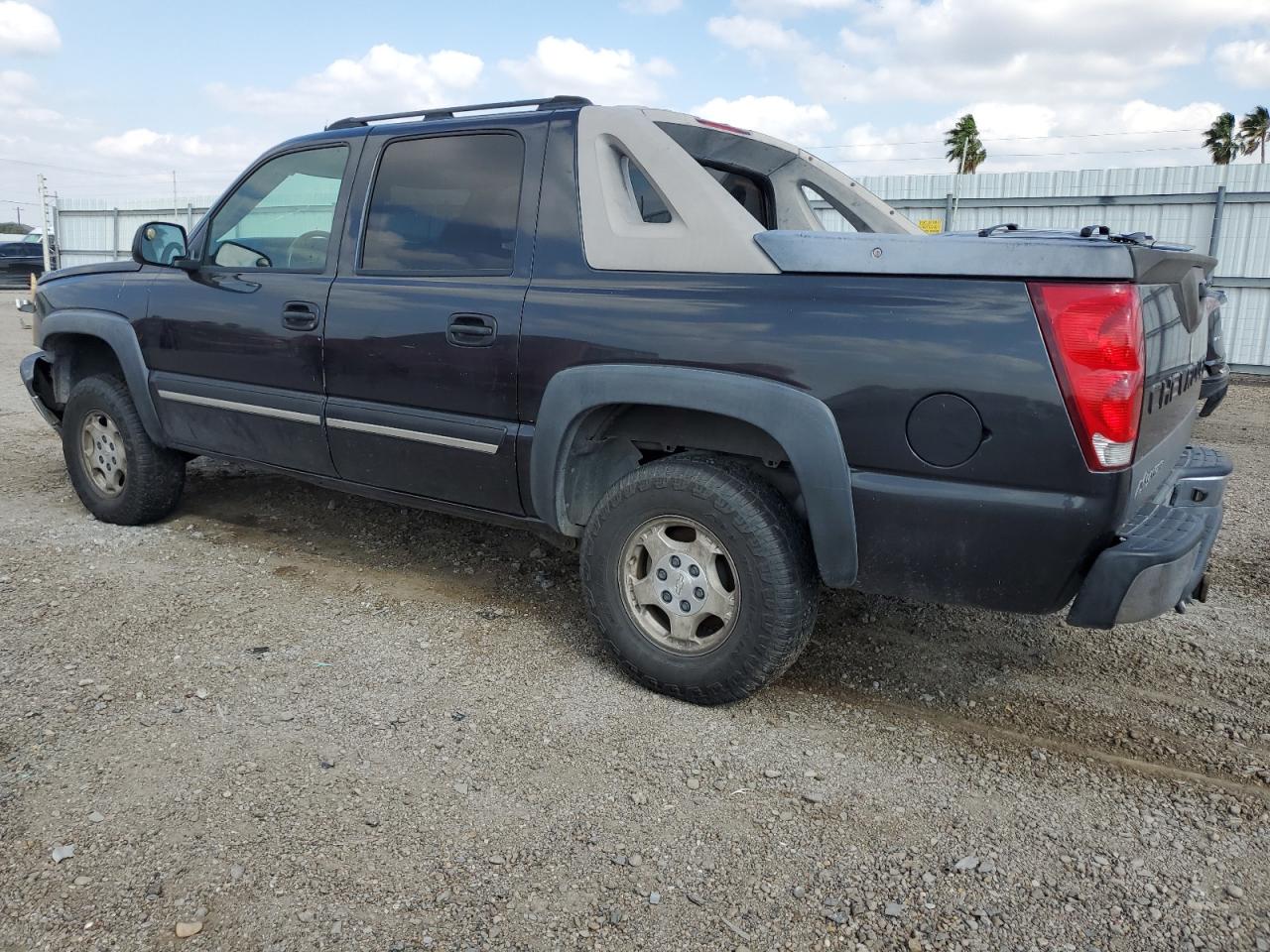 CHEVROLET AVALANCHE 2005 — 3