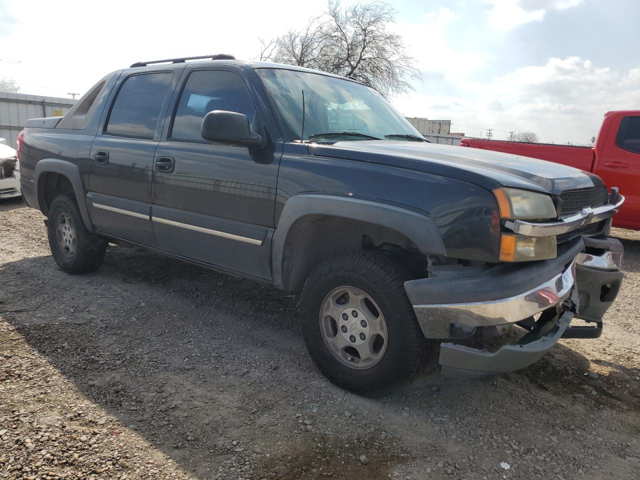 CHEVROLET AVALANCHE 2005 — 5