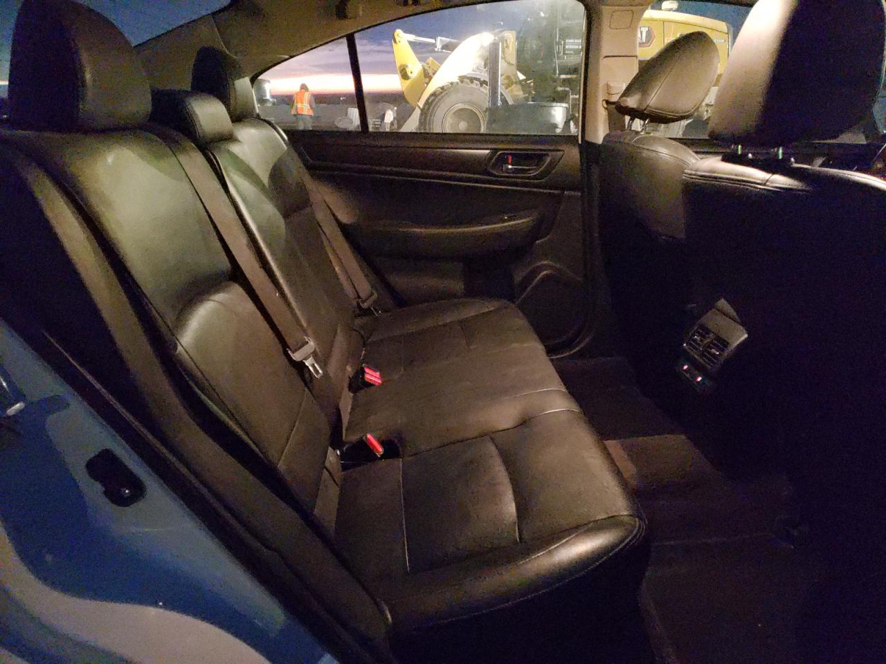 SUBARU LEGACY 2015 — 11