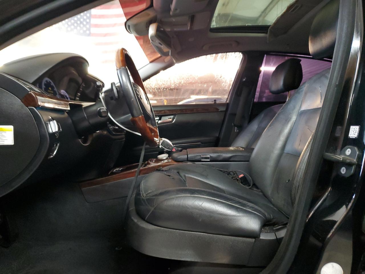 MERCEDES-BENZ S 2011 — 8