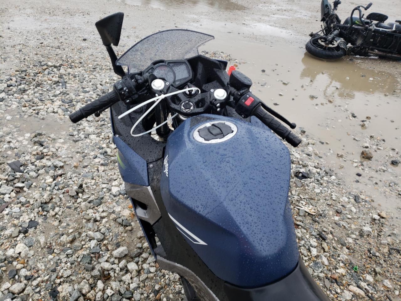 Kawasaki KAF400 2022 — 5