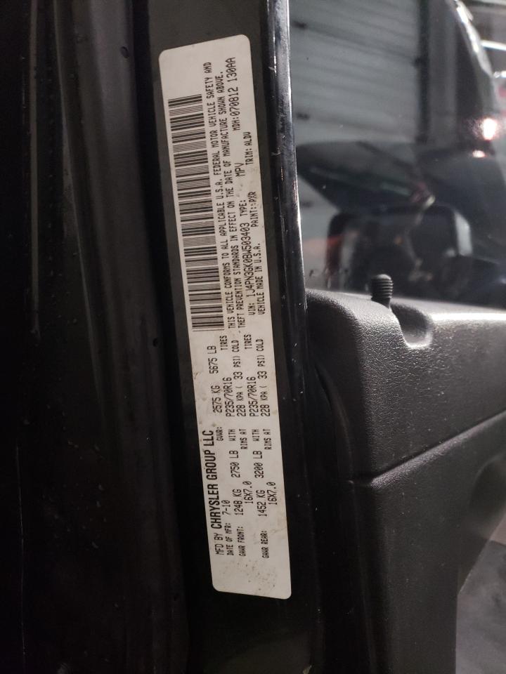 JEEP LIBERTY 2011 — 14
