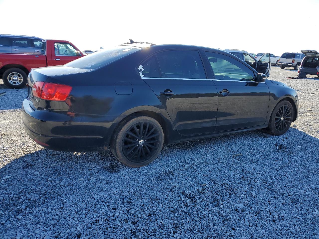 VOLKSWAGEN JETTA 2011 — 4