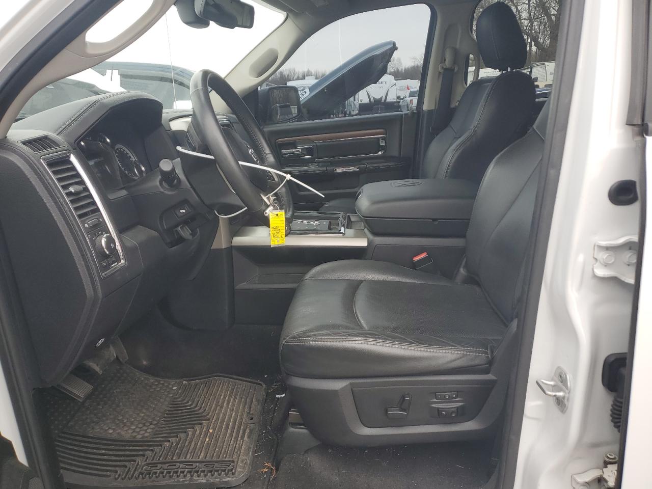 RAM 1500 LARAMIE 2013 — 8