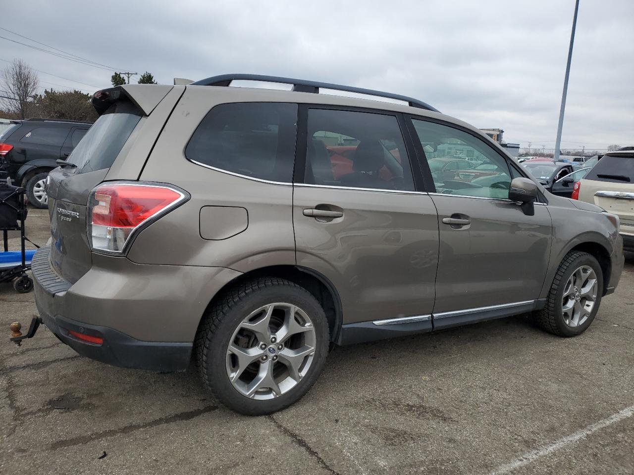 SUBARU FORESTER 2017 — 4